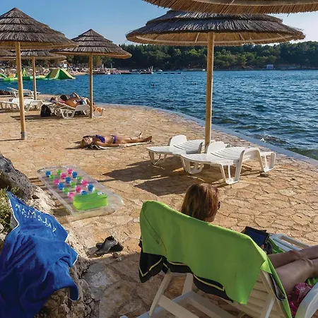 Holiday home 2 Bedroom Gorgeous In Sv,lovrec