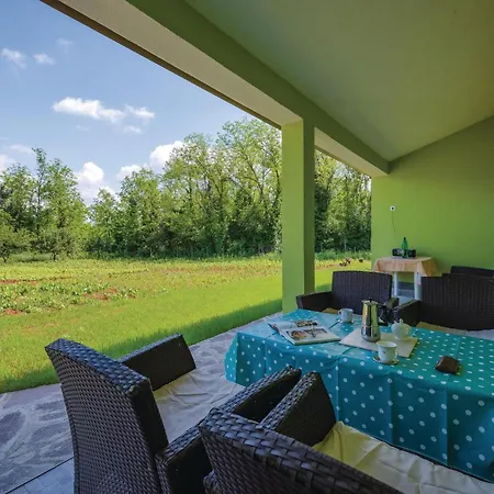 Holiday home 2 Bedroom Gorgeous In Sv,lovrec *