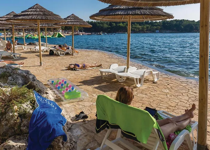 Σπίτι διακοπών 2 Bedroom Cozy In Svlovrec